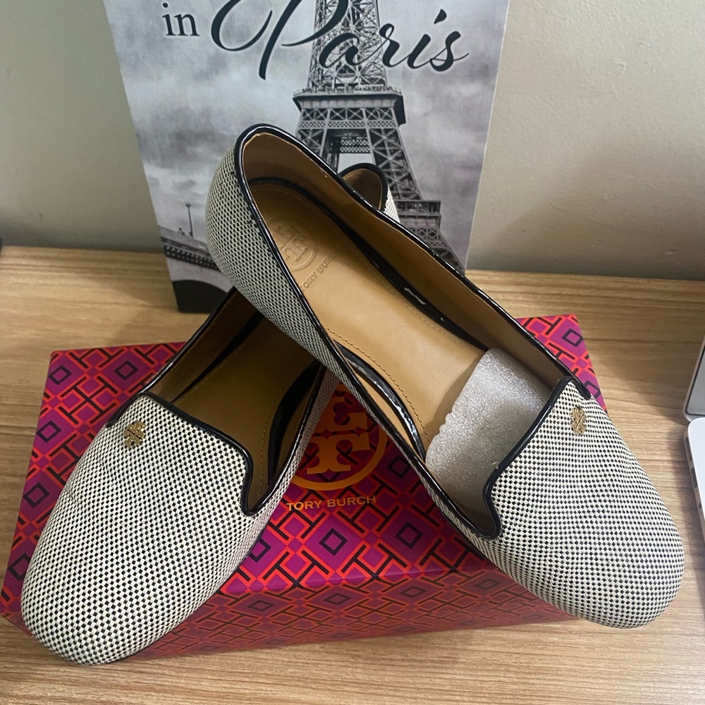 TORY BURCH Samantha Smoking Slipper - Picture 5 of 12